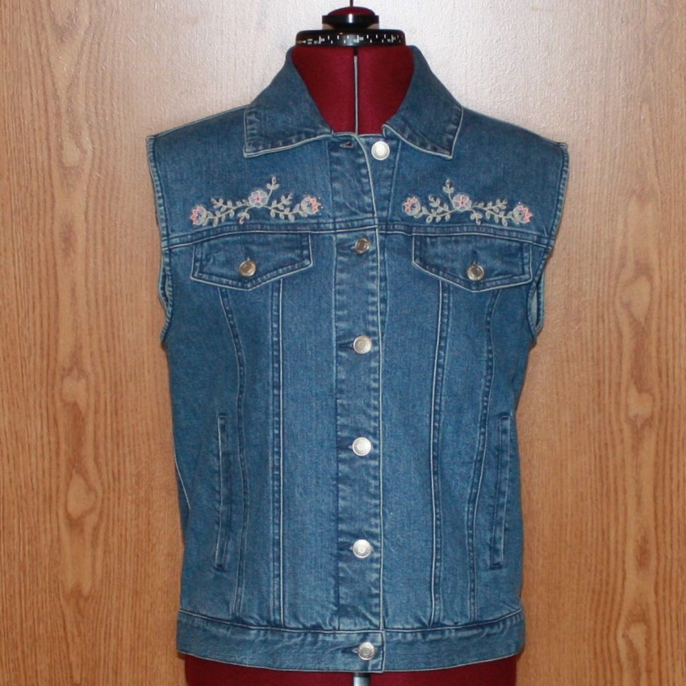 Vintage Pendleton Floral Embroidered & Beaded Denim Vest Size S